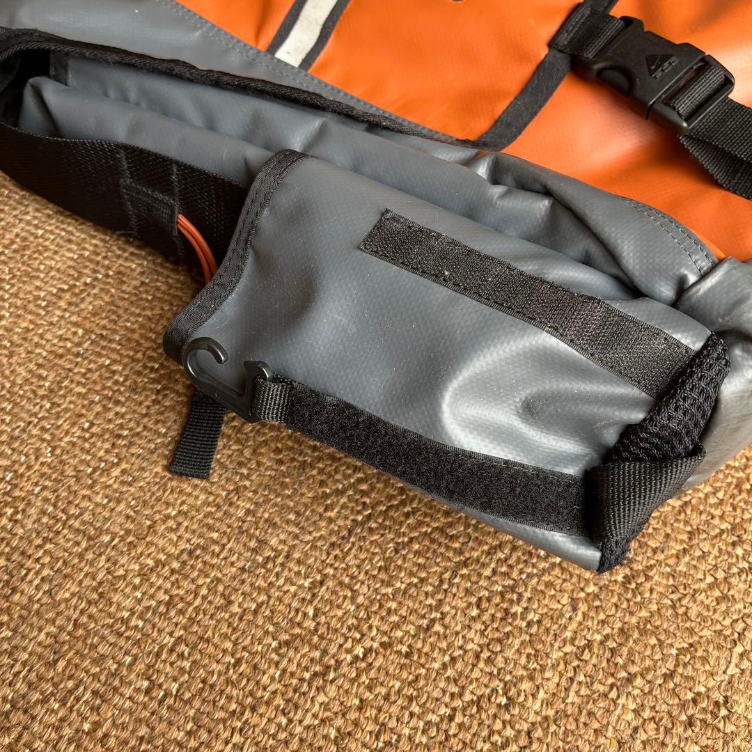 90s NIKE ACG メッセンジャーバッグ archive ギミック