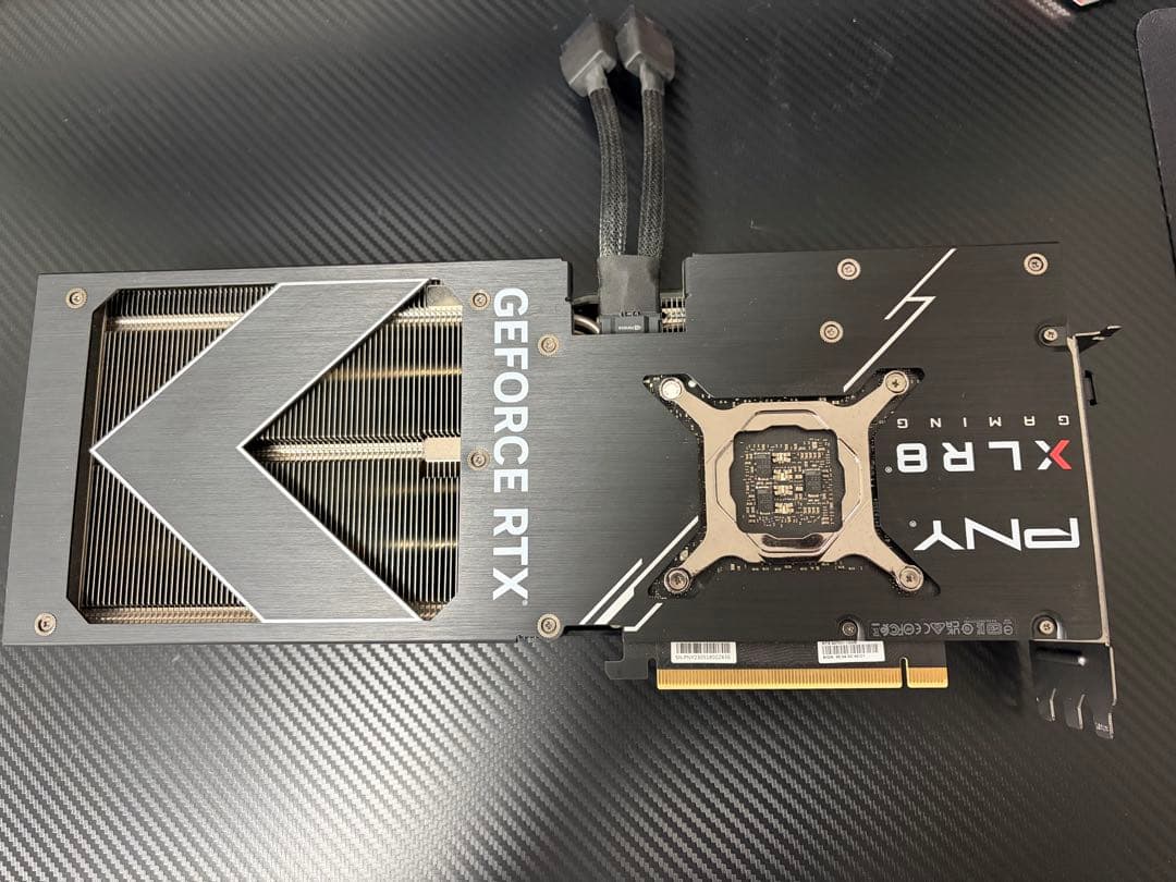 ピーエヌワイ GeForce RTX4070Ti 12GB