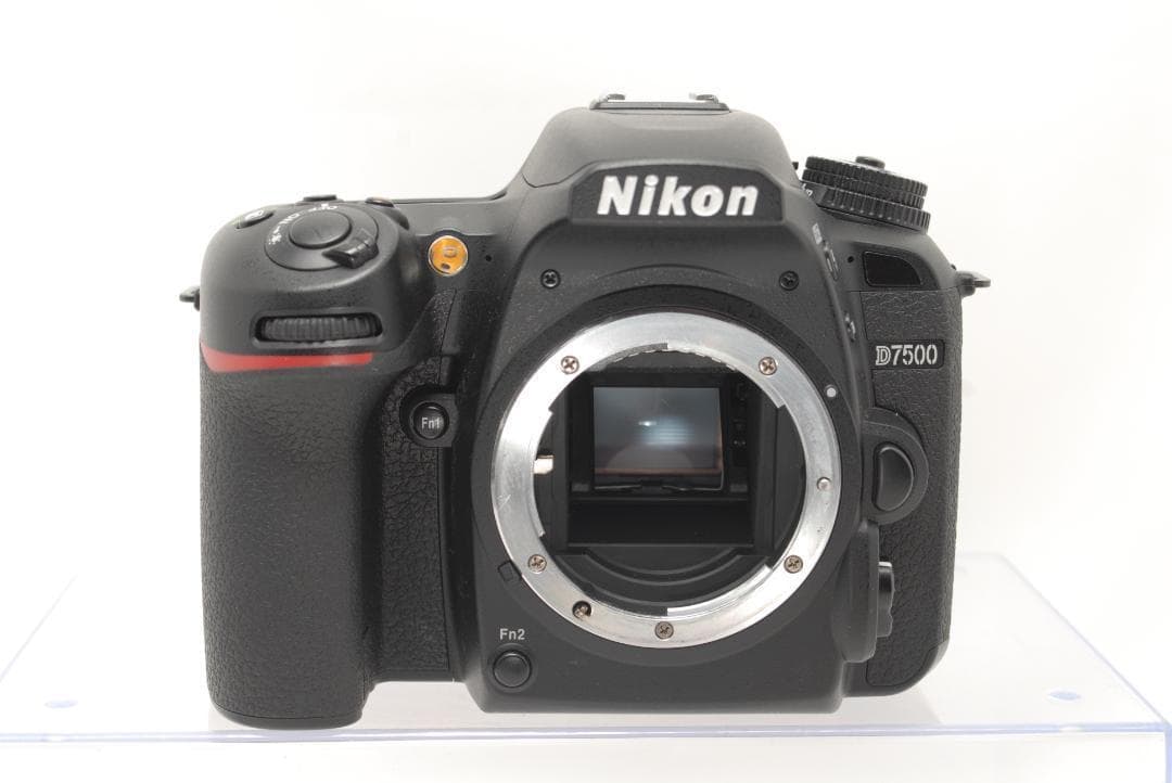 ☘️美品✨2088万画素☘️Nikon D7500 望遠ダブルレンズキット