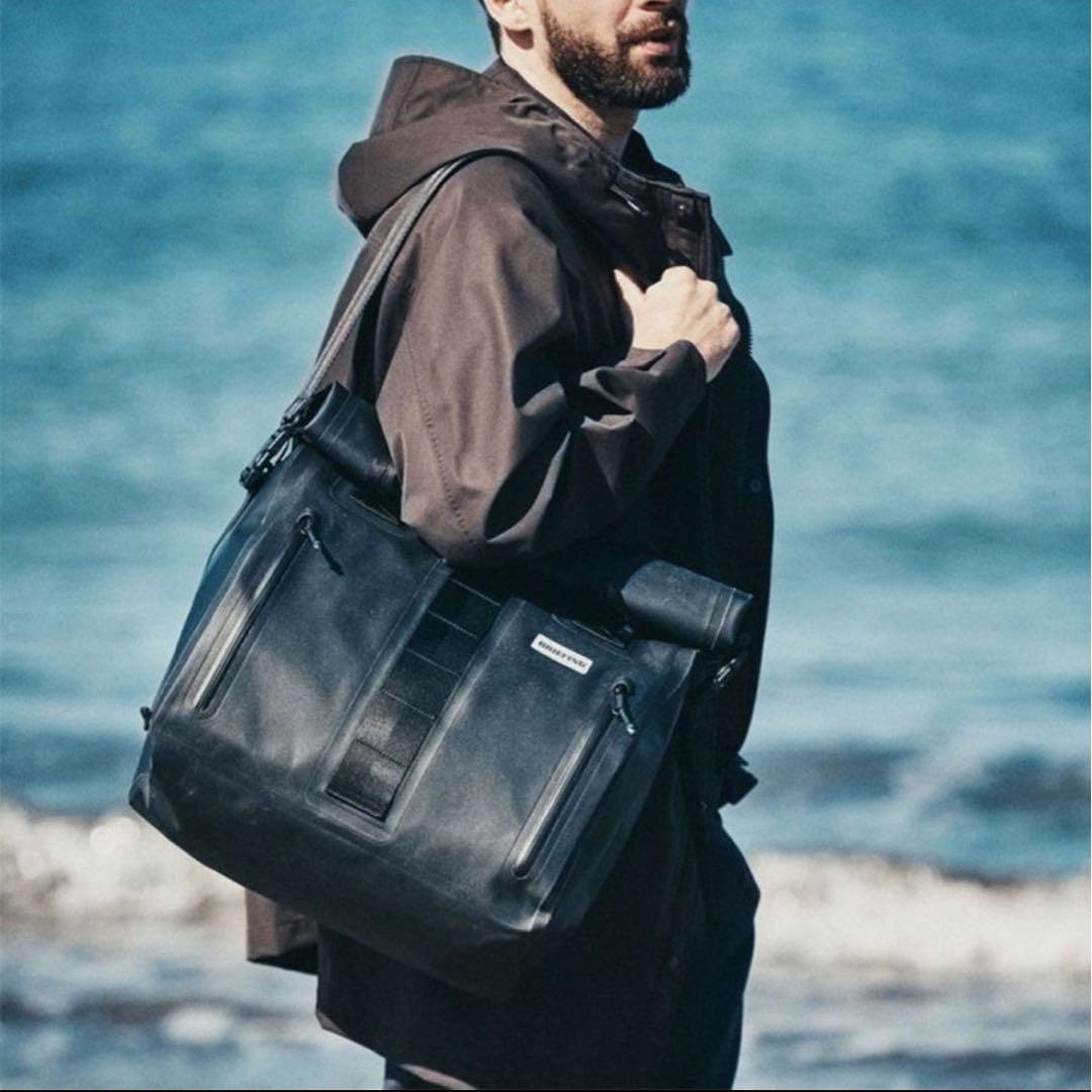 BRIEFING RAINTO TANK レイントタンク ブリーフィング