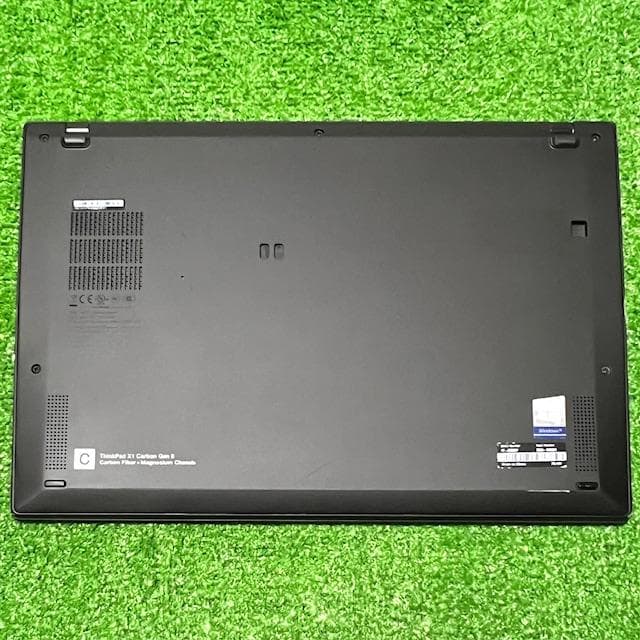 2021《優良美品》フラッグシップモデル！ ThinkPad X1 Carbon