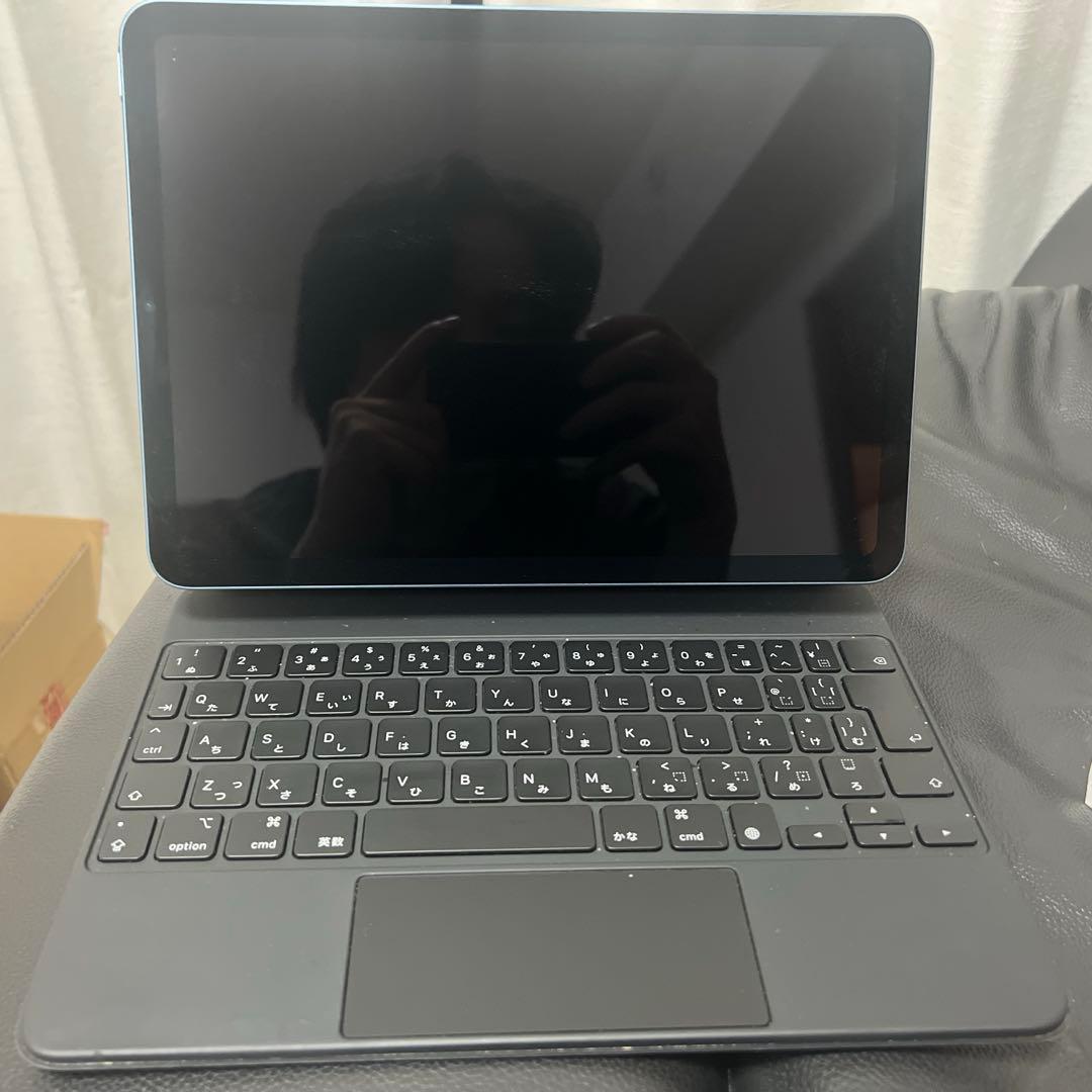 iPad Air第5世代256GB Wi-Fiモデル本物キーボードセット