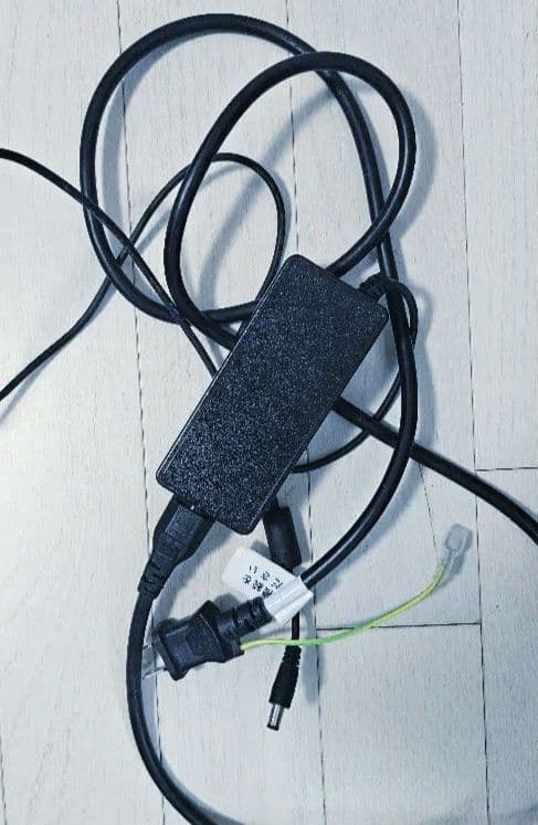 Philips 27インチ 4K IPS モニター 276E8VJSB