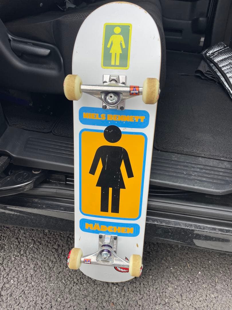 Niels Bennett スケートボード