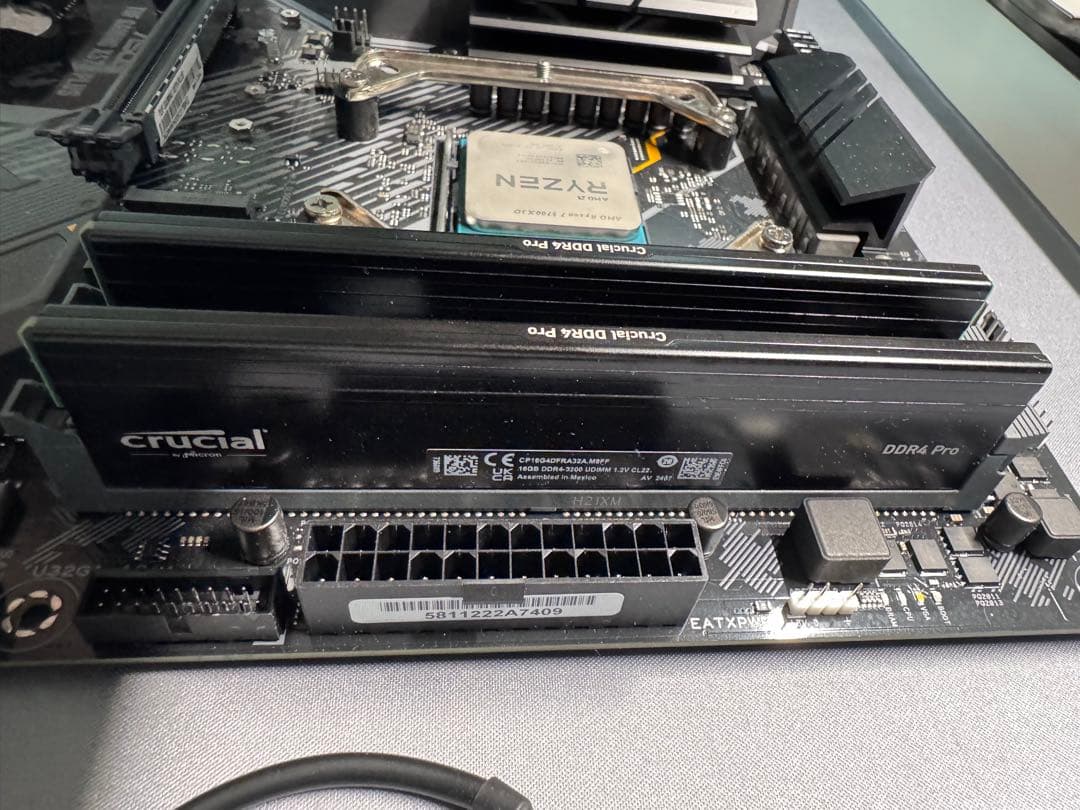 AMD Ryzen7 5700X3Dセット(マザーボードメモリクーラー無線LAN