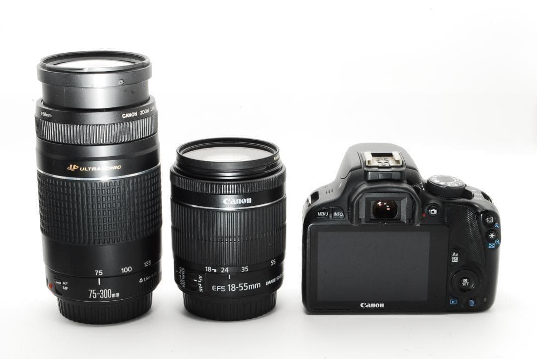 お子さんの成長記録に‼︎Canon Kiss X7ダブルレンズセット