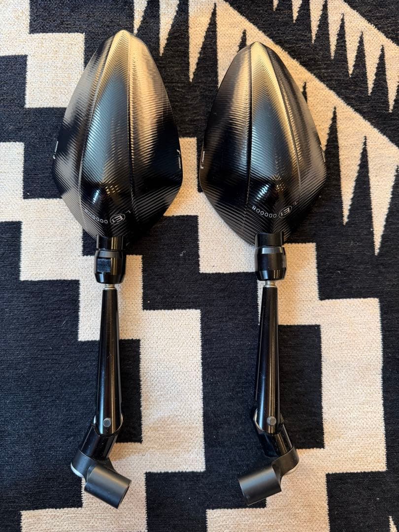 リゾマ　汎用ミラー