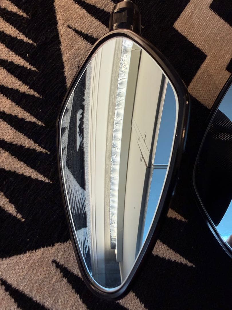 リゾマ　汎用ミラー