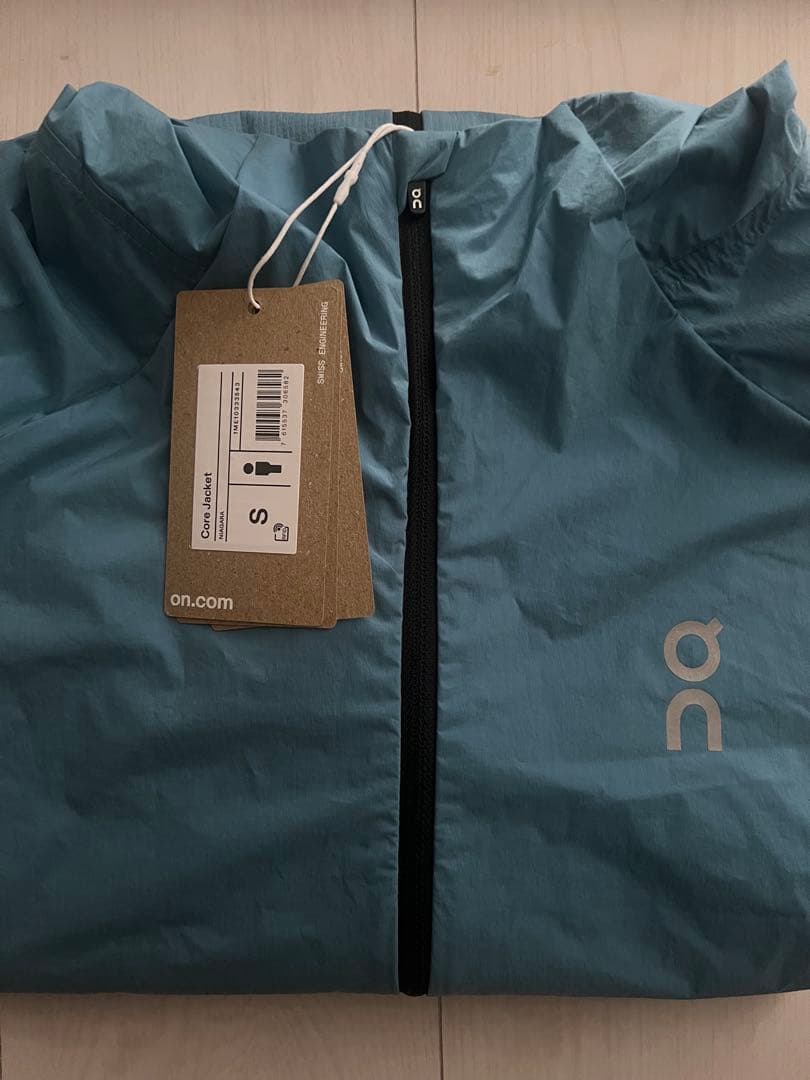[s] On core jacket パーカー