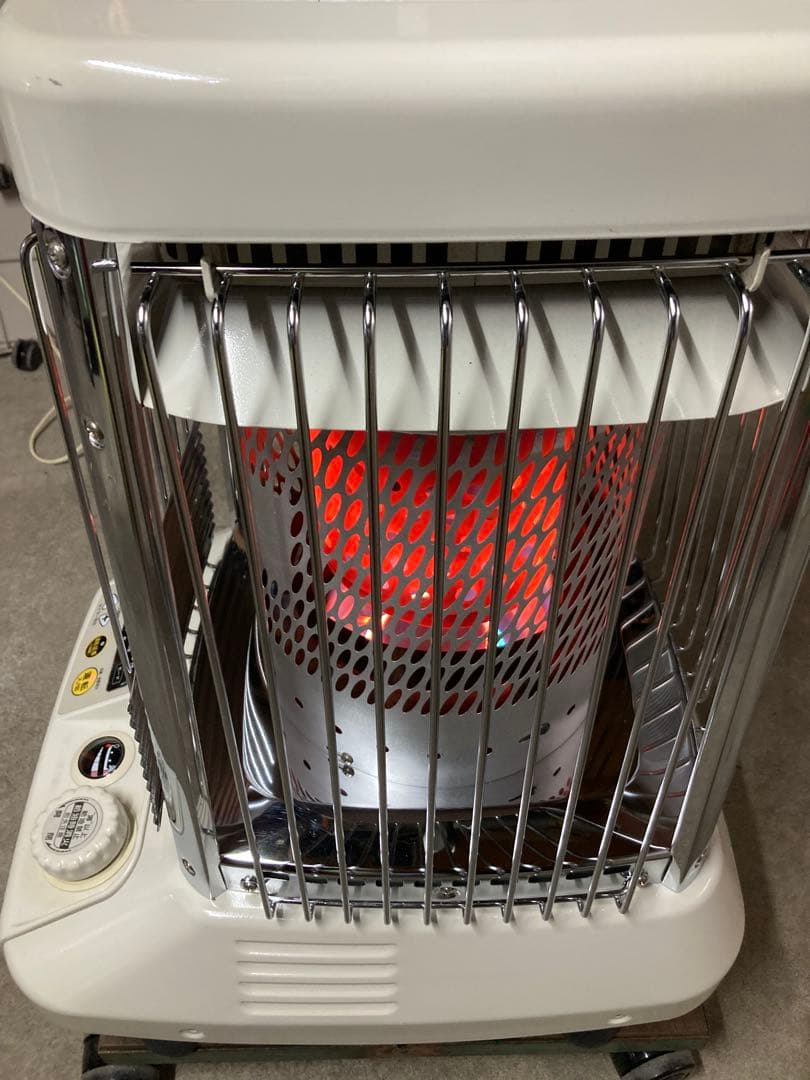 美品❕【送料無料‼】ダイニチ ブルーヒーターFM-103F④ 僅少ホワイト