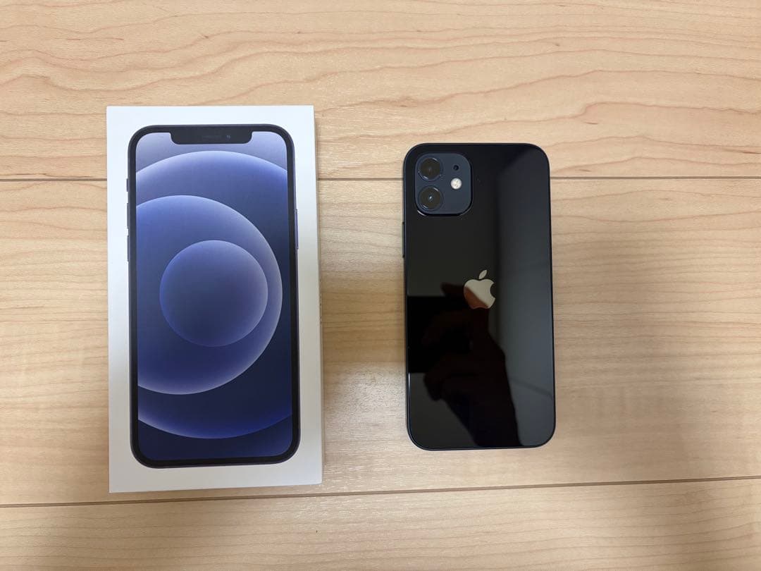 Apple iPhone 12 128GB ブラック 本体