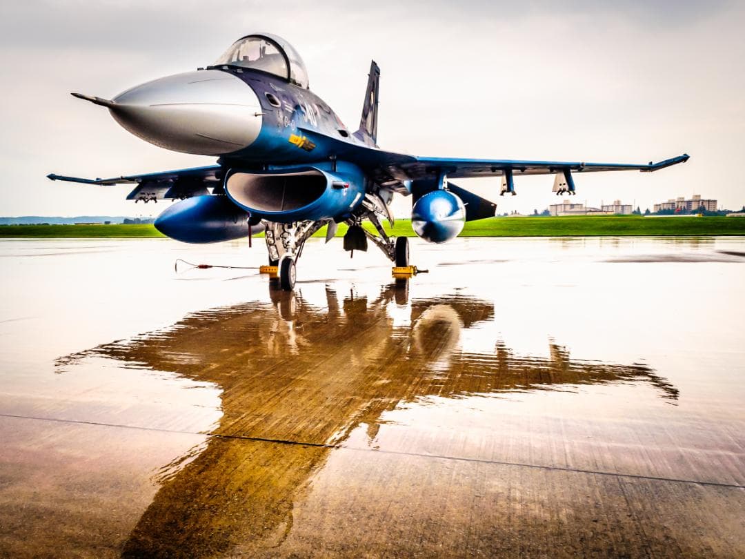 美品 Nikon AF Nikkor 24mm f/2.8D レンズ – 日本製