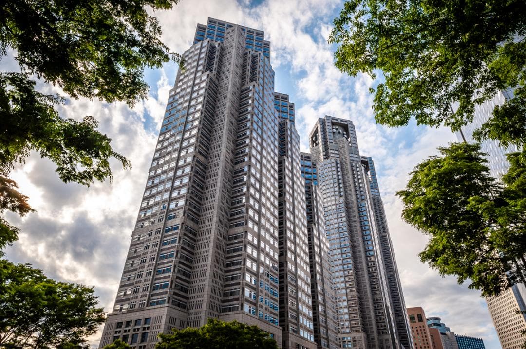 美品 Nikon AF Nikkor 24mm f/2.8D レンズ – 日本製