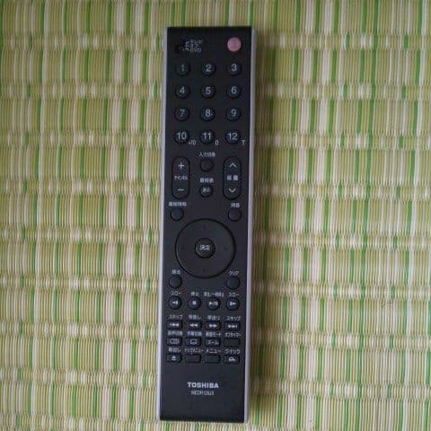 2013年製 TOSHIBA 32V テレビ TV