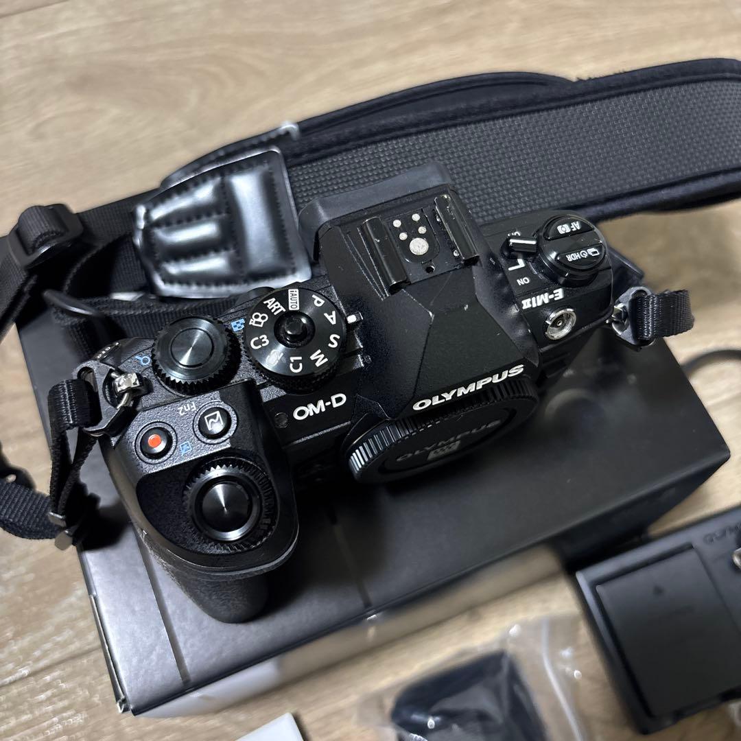 OLYMPUS OM-D E-M1 Mark II 本体