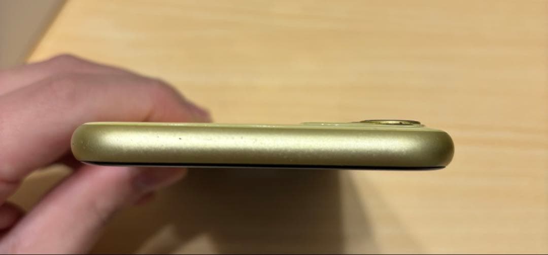 Apple iPhone 11 イエロー 本体 64gb