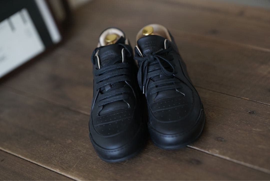 メゾンマルジェラ レザー スニーカー イタリア製 42 黒 エアフォース