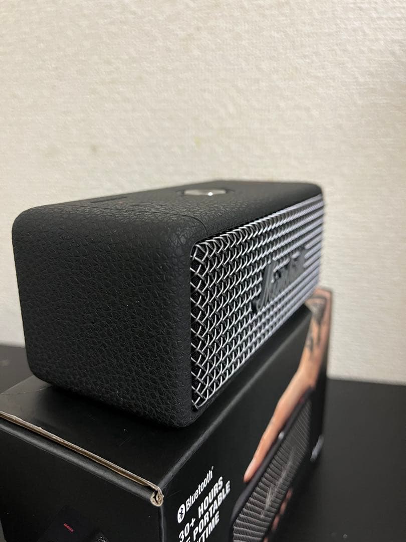 Marshall Emberton II スマートスピーカー