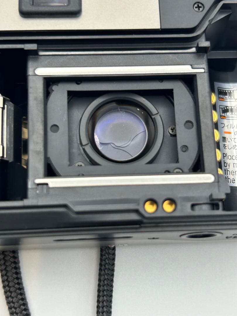 美品　CONTAX T3（ジャンク品）　ケース付き