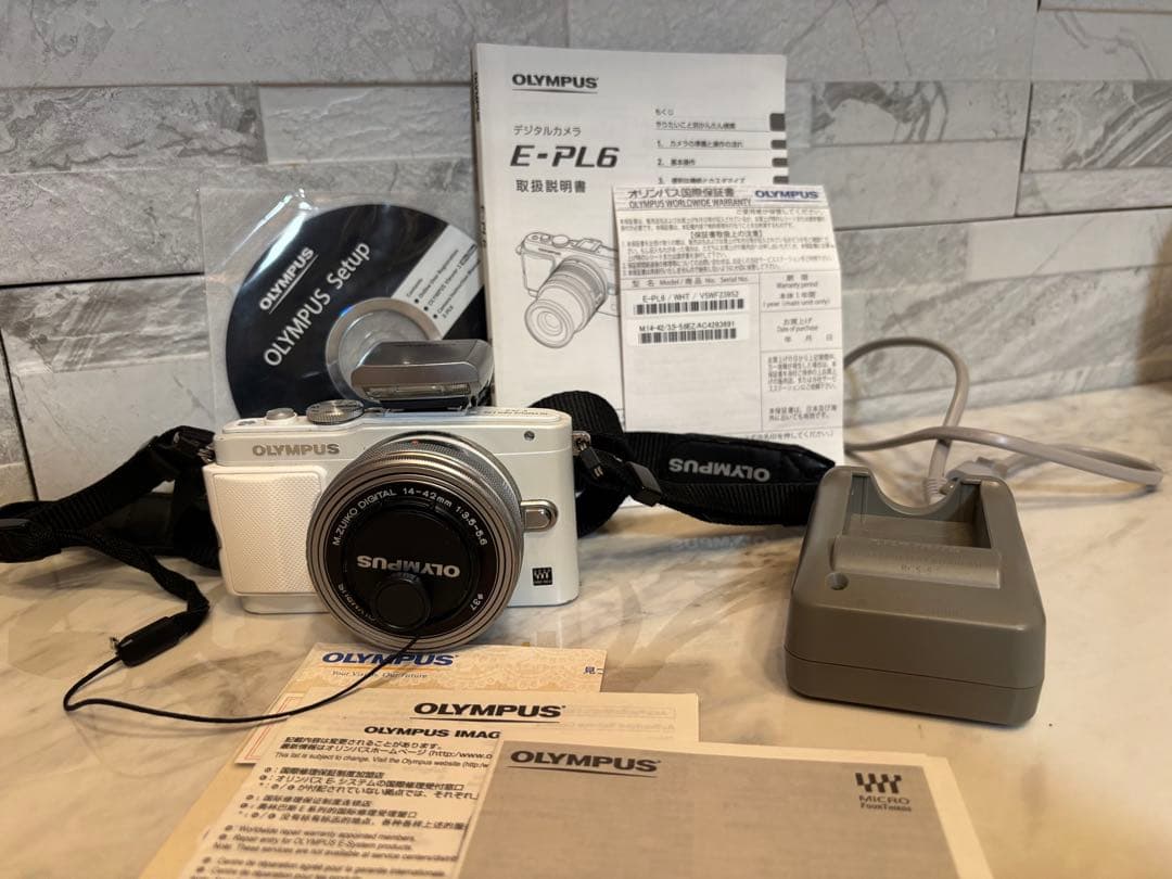 デジタル一眼カメラ OLYMPUS PEN Lite E-PL6 ホワイト
