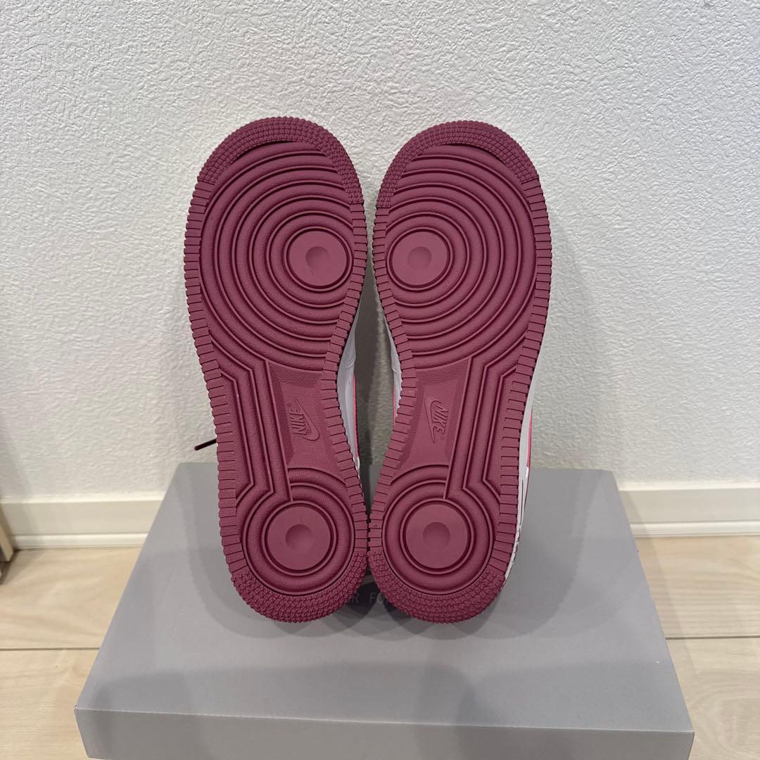 Nike Air Force 1 ホワイト/バーガンディ 新品