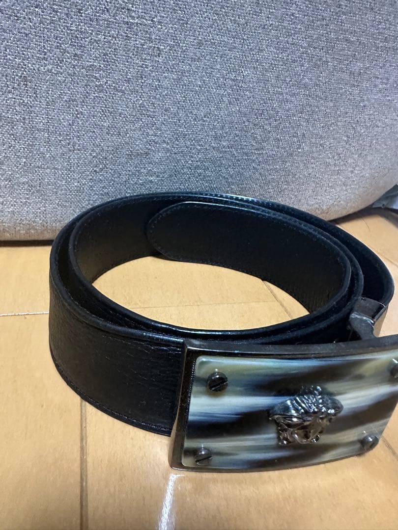 VERSACE ヴェルサーチ メデューサバックルレザーベルト