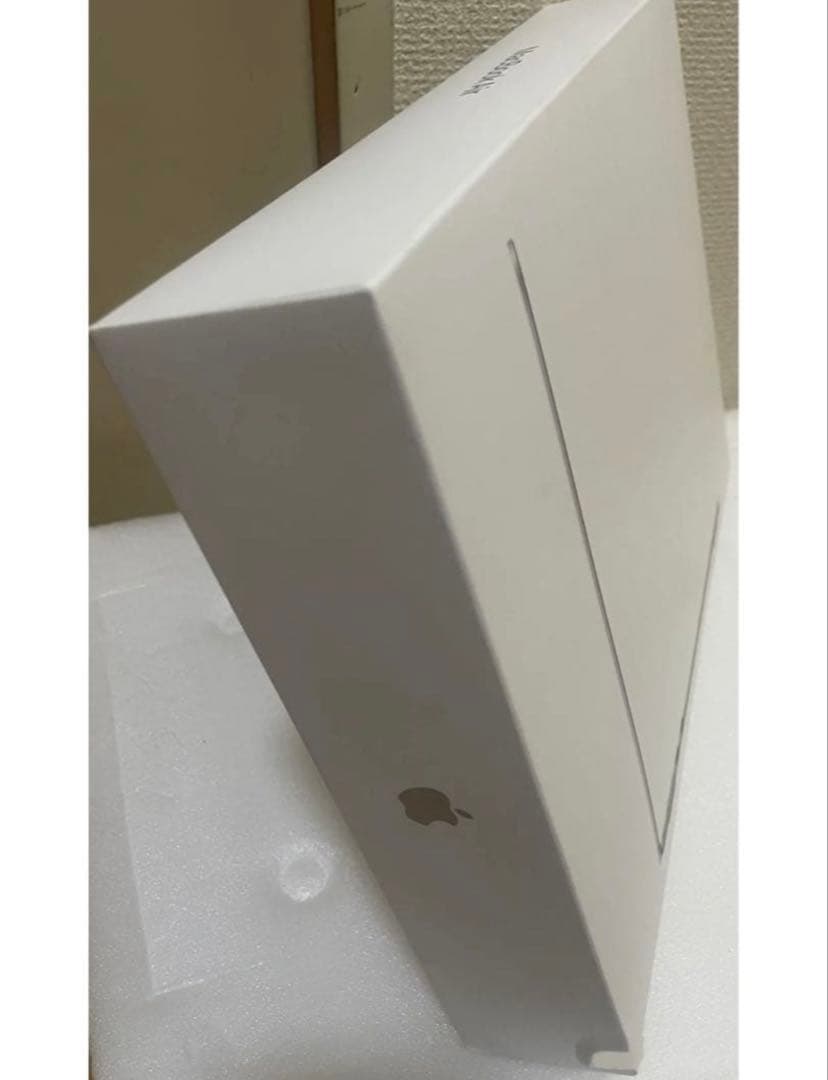 MacBook Air M4 16+512銀 13.6インチ 高級バッグ2個等付