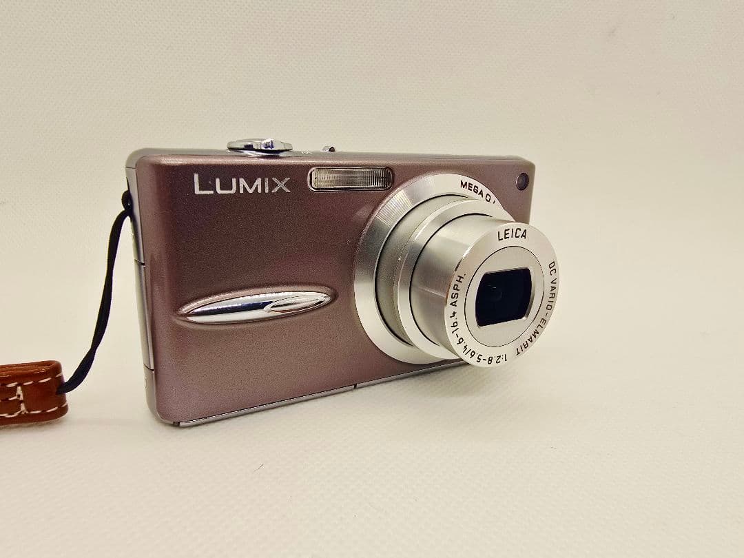 【超美品】Panasonic LUMIX DMC-FX30 付属品付 ケース付き