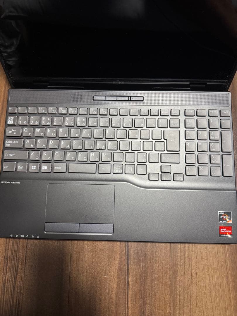 FMV LIFEBOOK WJ1AA52 500SSD ノートPC 極美品