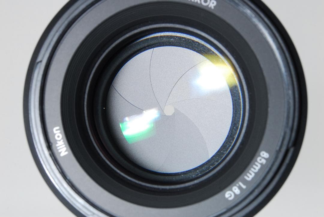 【美品箱付】ニコン Nikon AF-S NIKKOR 85mm f/1.8 G