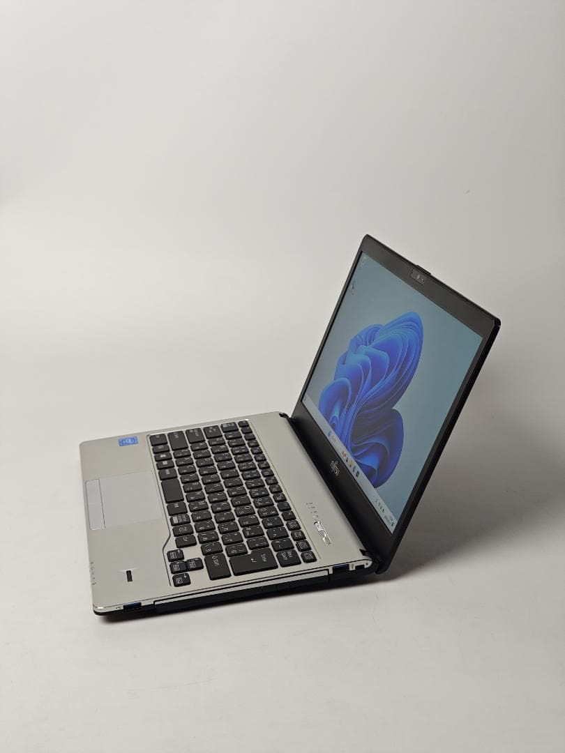 Fujitsu Life Book S937S 13.3インチ