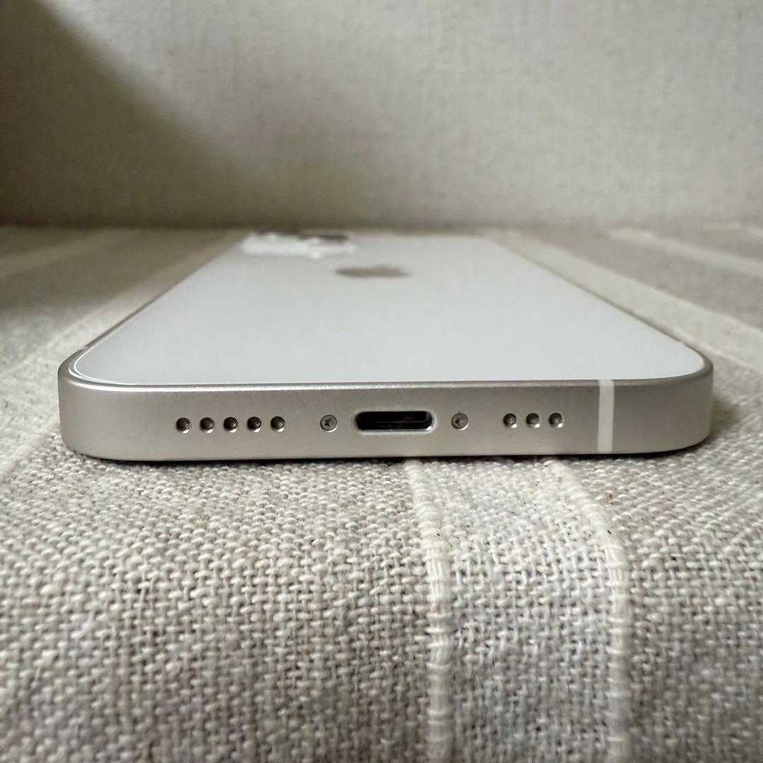 Apple iPhone 13 スターライト 美品