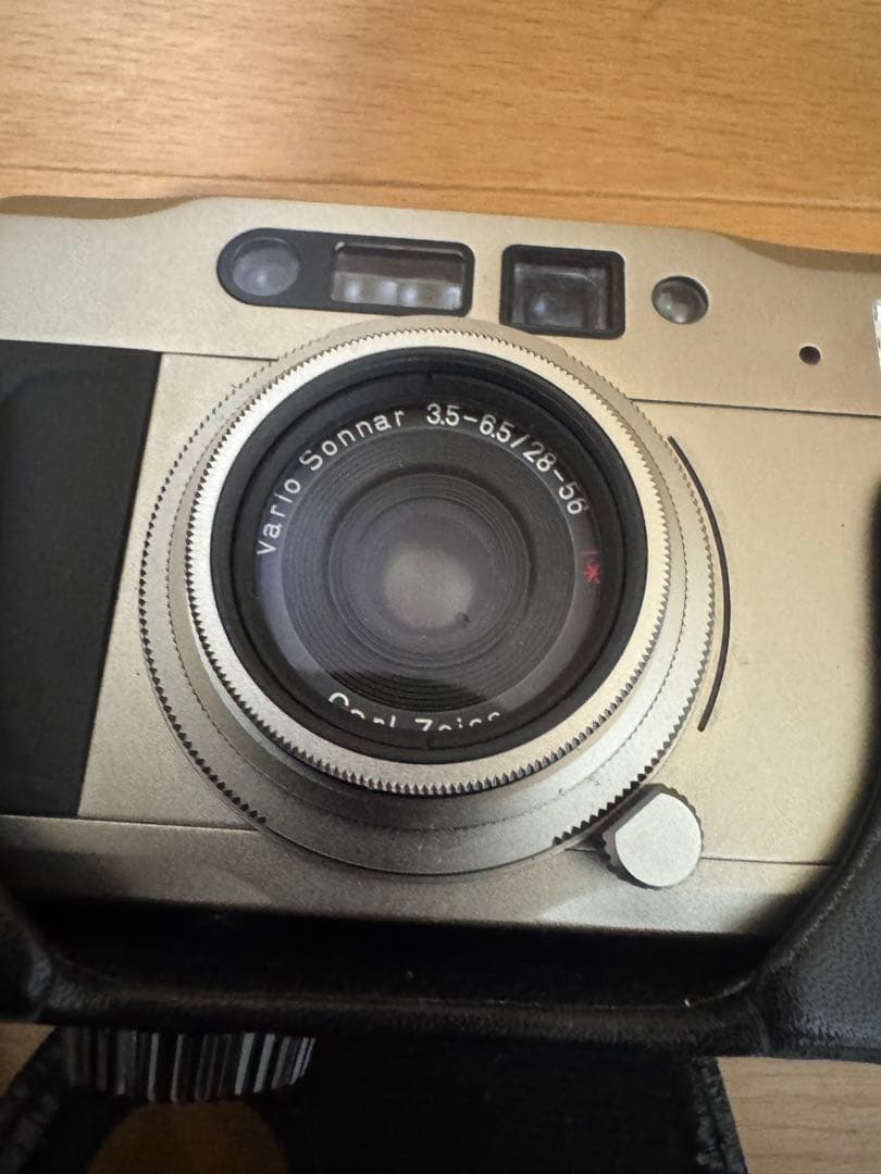 CONTAX コンタックス　TVS コンパクトフィルムカメラ