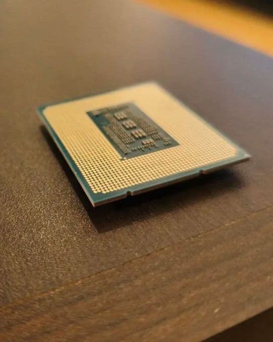 Intel Core i5 14400F CPU LGA1700 正常動作確認済