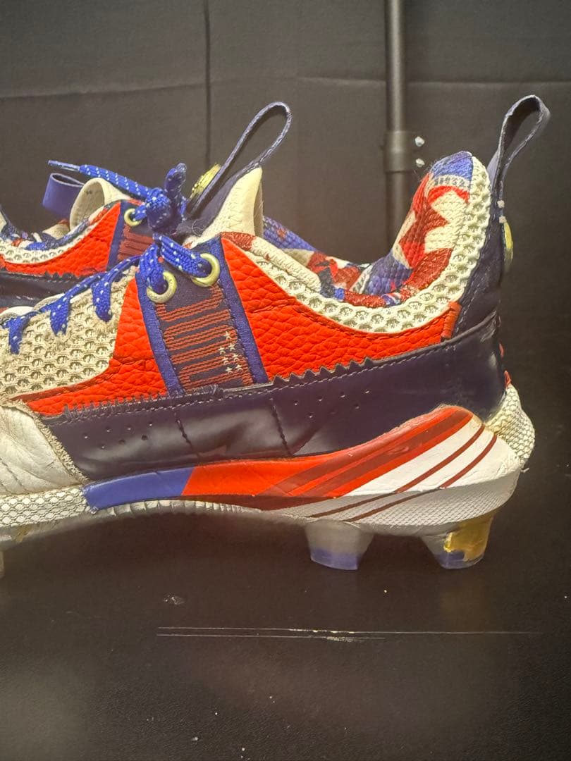 アンダーアーマー　金具スパイク　野球用　海外限定モデル　ハーパーモデル