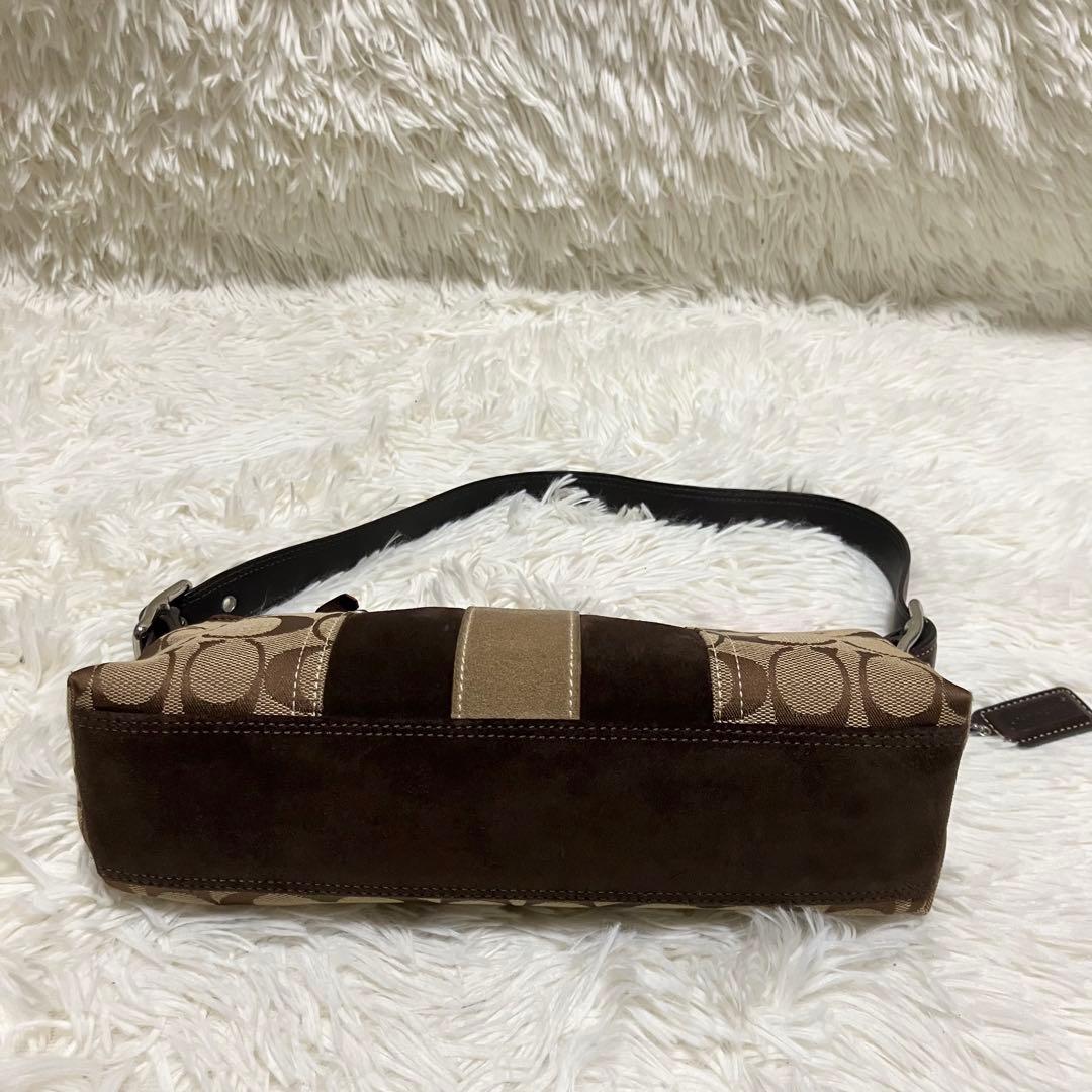 COACH アクセサリーポーチ 8K09 シグネチャー ストライプ チャーム