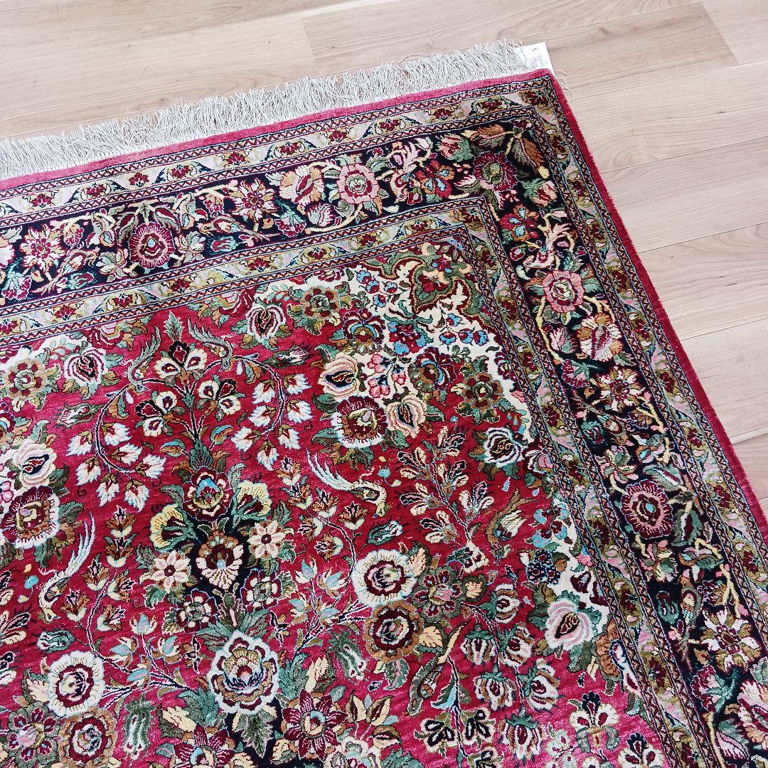 Y3009 ペルシャ絨毯 クム産 シルク100% 手織り81万ノット