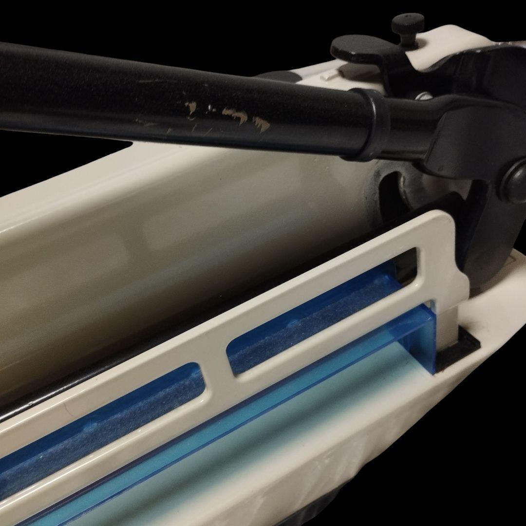 YG-LN 大型裁断機 BA58A4-14　　A4　400枚裁断【】