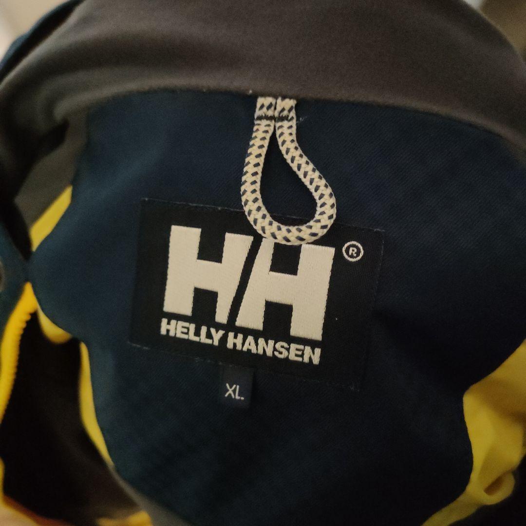 ヘリーハンセン スノボウェア