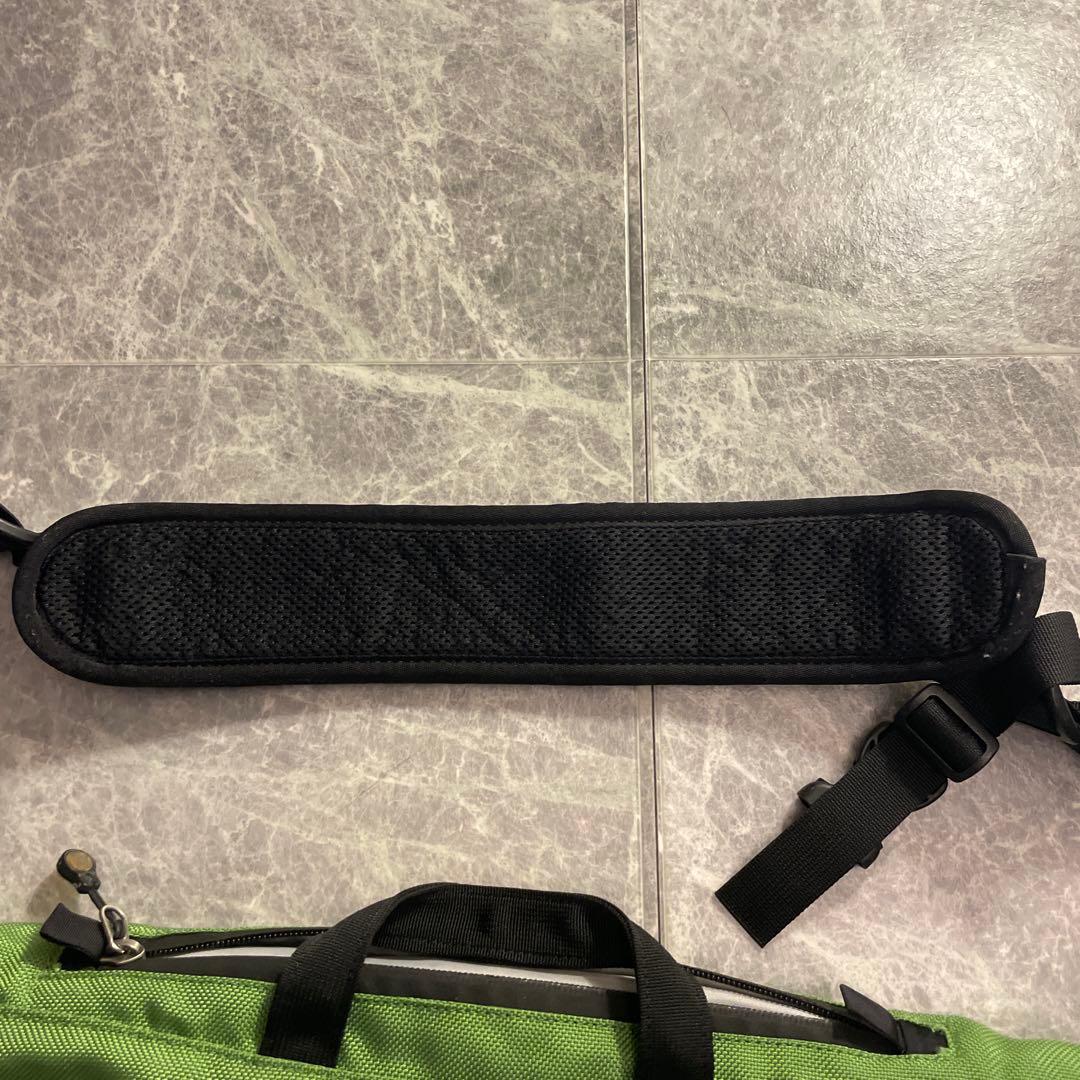 00s パタゴニア　ショルダーバッグ　ハーフマス　メッセンジャー