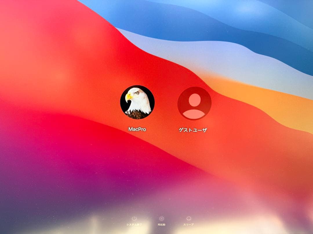 MacPro （Late2013）メモリ64GB　SSD 2TB 6コア