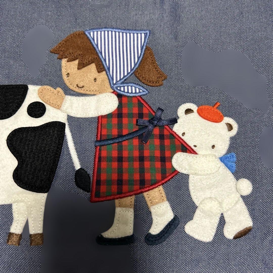 ファミリア　デニムバッグ　うし