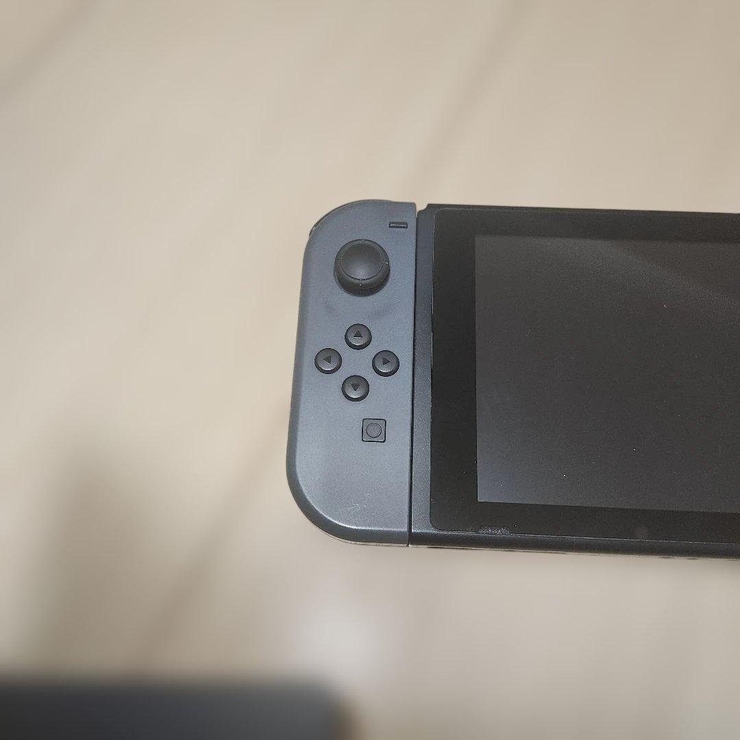 Nintendo Switch 本体 赤/黒 Joy-Con 充電器 付き