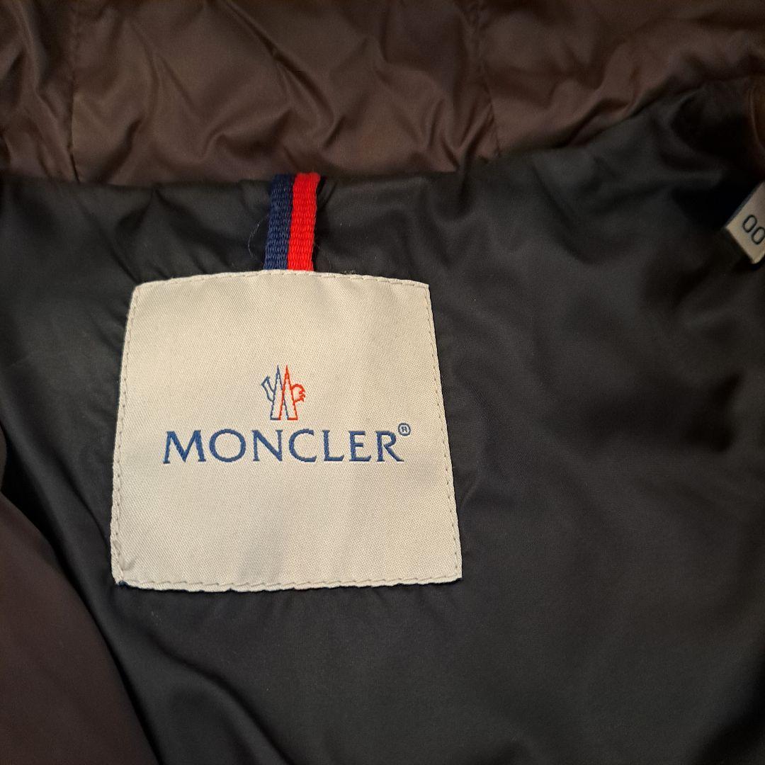 大寒波接近中々、大幅値下げしました！ MONCLER ブラウン ダウンコート