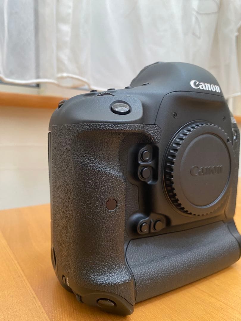 Canon EOS-1DX デジタル一眼レフカメラ