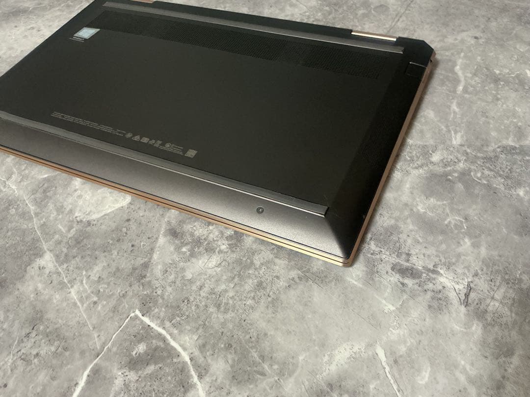 美品 HP SPECTRE corei7メモリ16GB NVMeSSD256GB