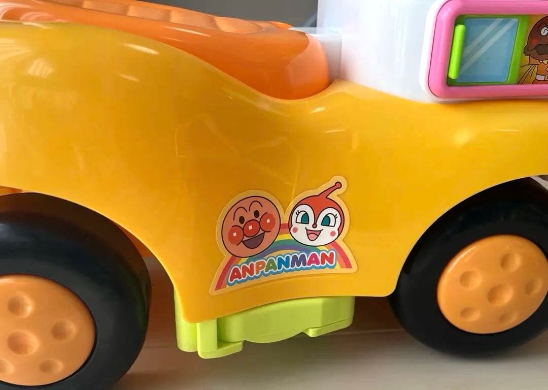 アンパンマン よくばりビジーカーDX　押し棒+ガード付き 一部新品