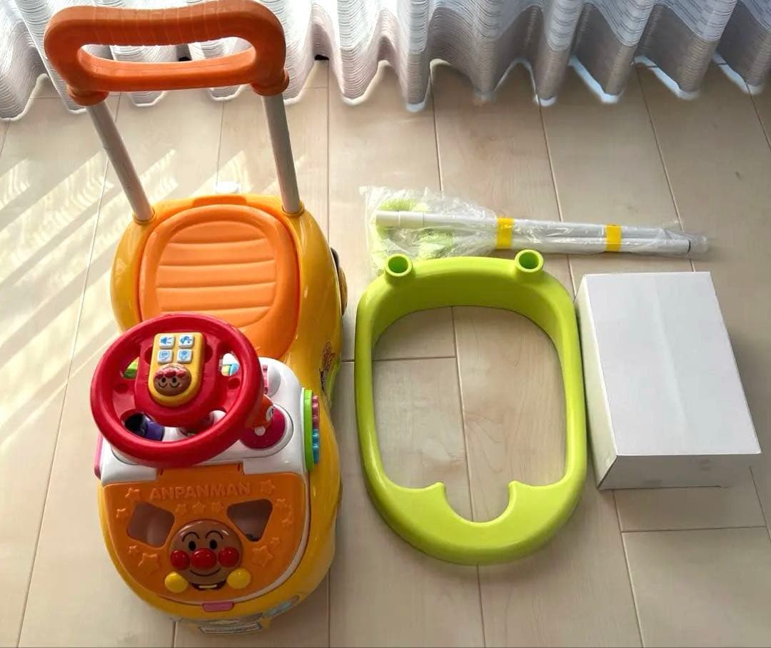 アンパンマン よくばりビジーカーDX　押し棒+ガード付き 一部新品