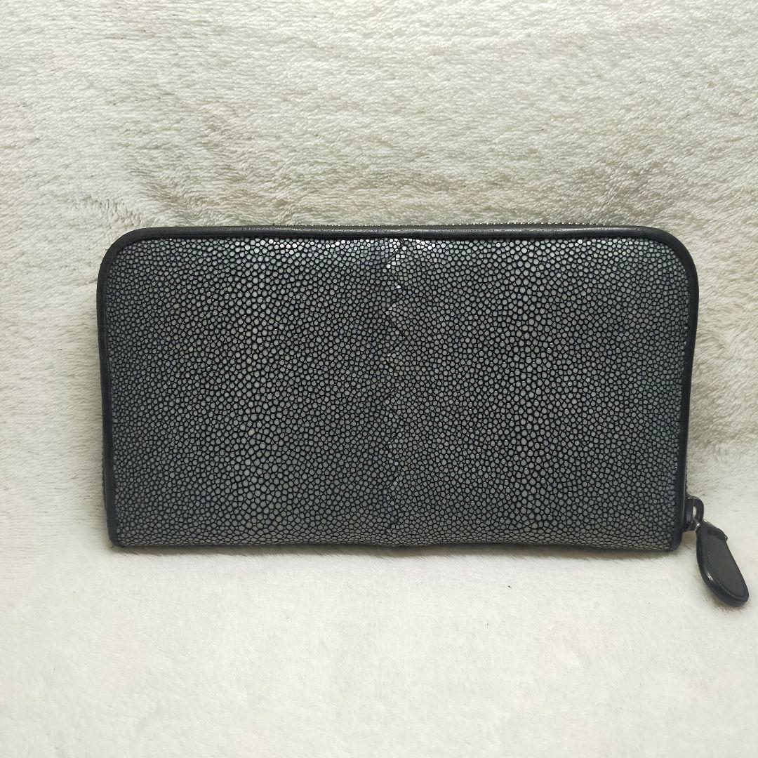 希少 ボッテガヴェネタ スティングレイ エイ革 ラウンドファスナー 黒