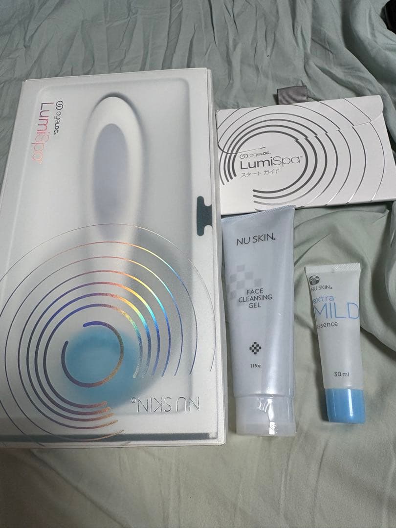 m*☆様 ニュースキン　NU SKINageLOC LumiSpa 美顔器セット